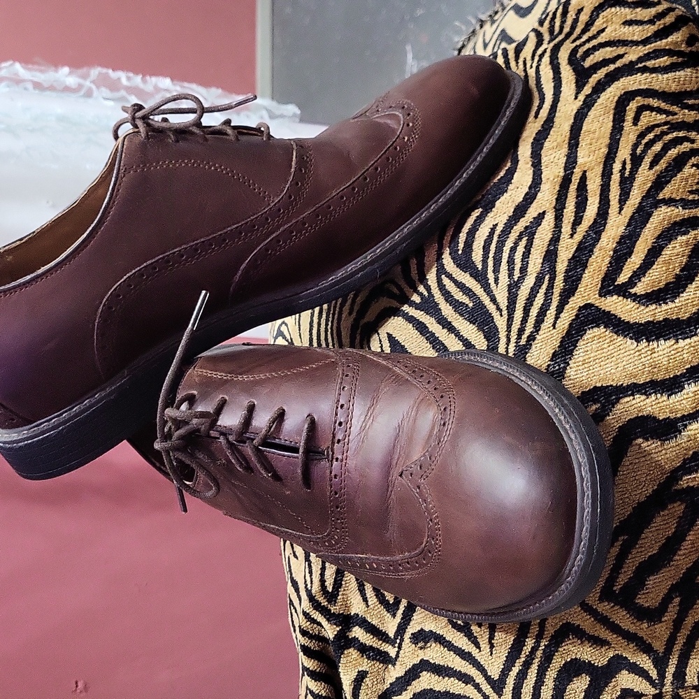 MEN'S Johnston & Murphy Dark Brown Leather Oxfords, SIZE 11.5 - Picture 2 of 9